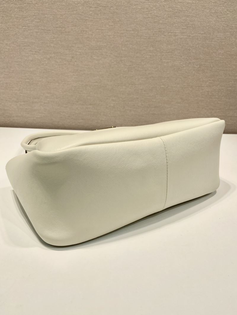 Pra*a top handle bags
